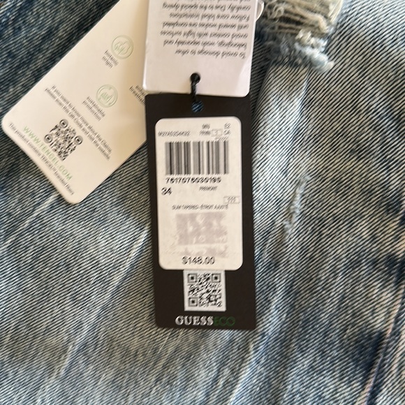 Guess Men’s Slim Taper Jeans - Picture 8 of 8
